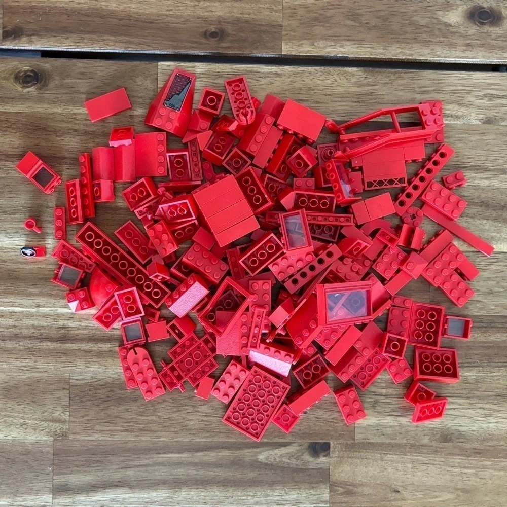 LEGO LOT‎ over 150 Red Lego pieces bricks. Vintage + recent pieces